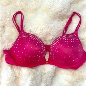 Victoria Secrets, very sexy push-up bra 34B